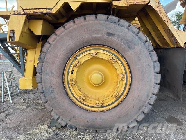 Komatsu HD785-5 Articulated Haulers