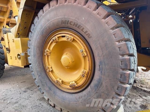 Komatsu HD785-5 Dumper - Knickgelenk