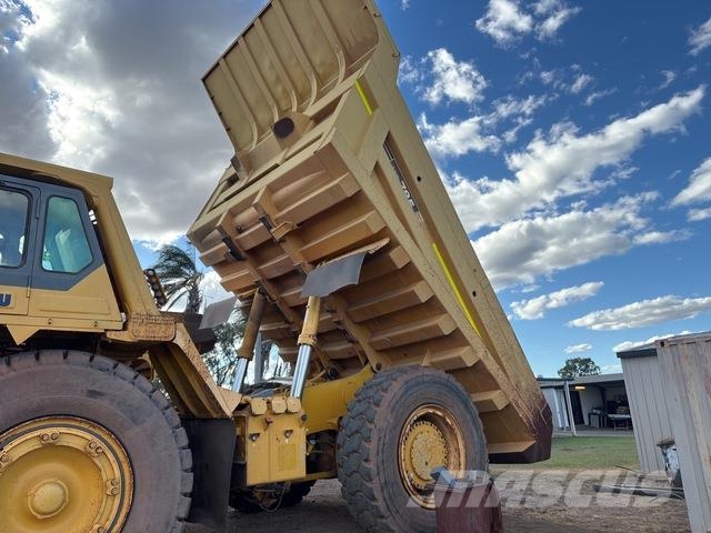 Komatsu HD785-5 Articulated Haulers