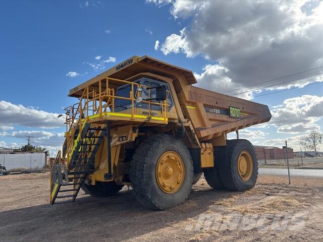 Komatsu HD785-5 Articulated Haulers