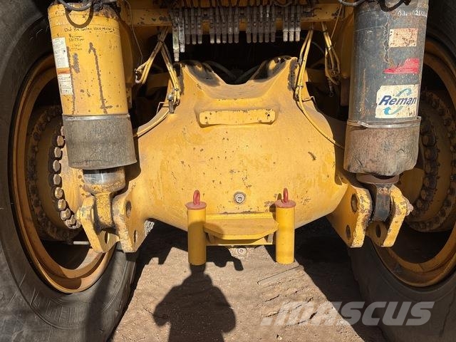 Komatsu HD785-5 Articulated Haulers
