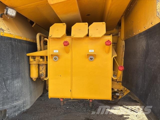 Komatsu HD785-5 Articulated Haulers
