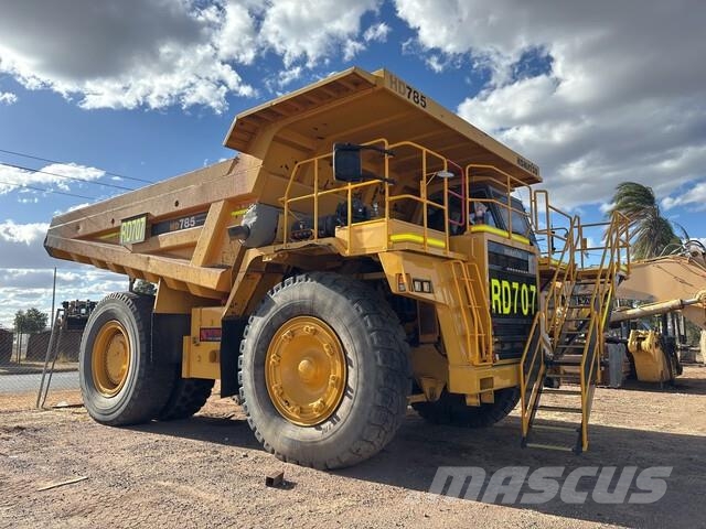 Komatsu HD785-5 Articulated Haulers