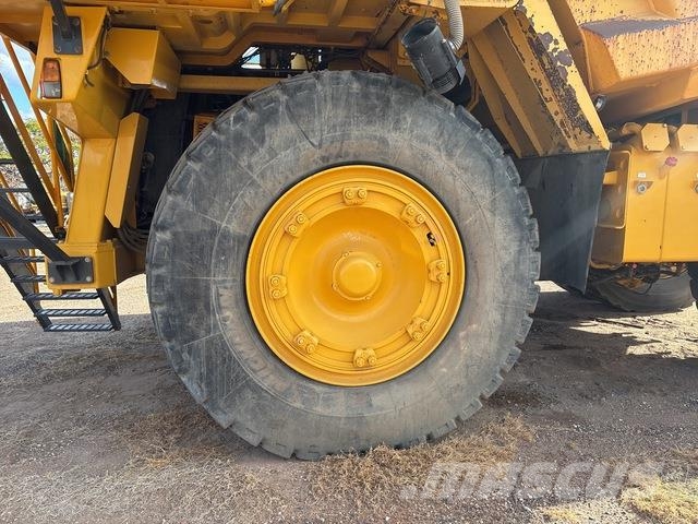Komatsu HD785-5 Articulated Haulers