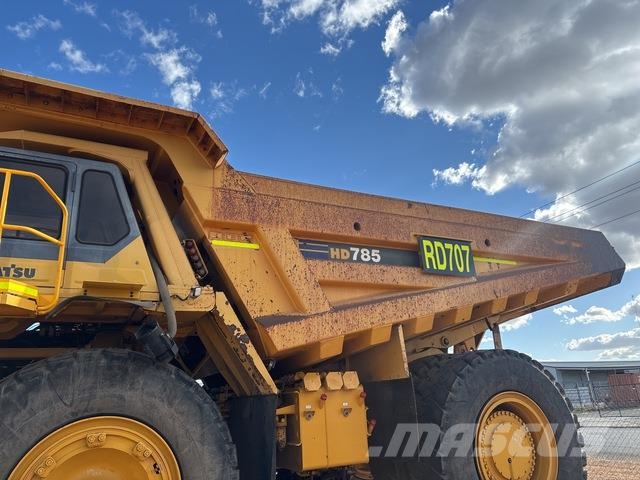 Komatsu HD785-5 Articulated Haulers