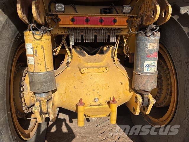 Komatsu HD785-5 Articulated Haulers