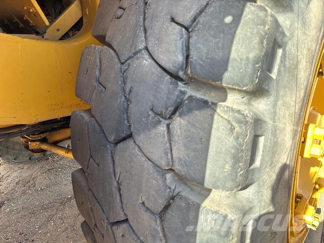 Komatsu HD785-5 Articulated Haulers