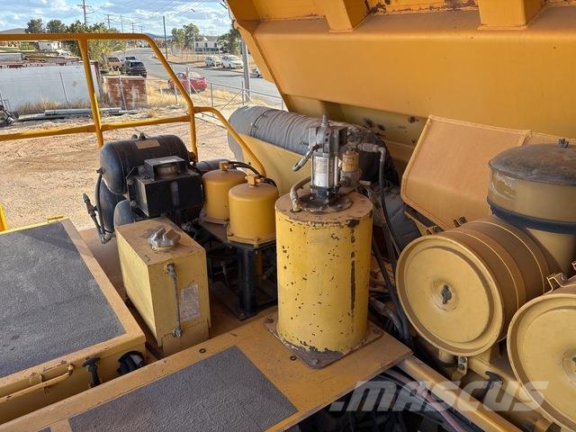 Komatsu HD785-5 Articulated Haulers