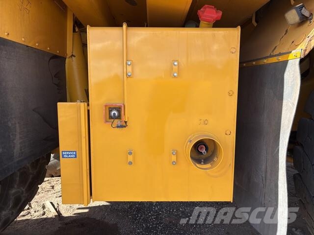 Komatsu HD785-5 Articulated Haulers