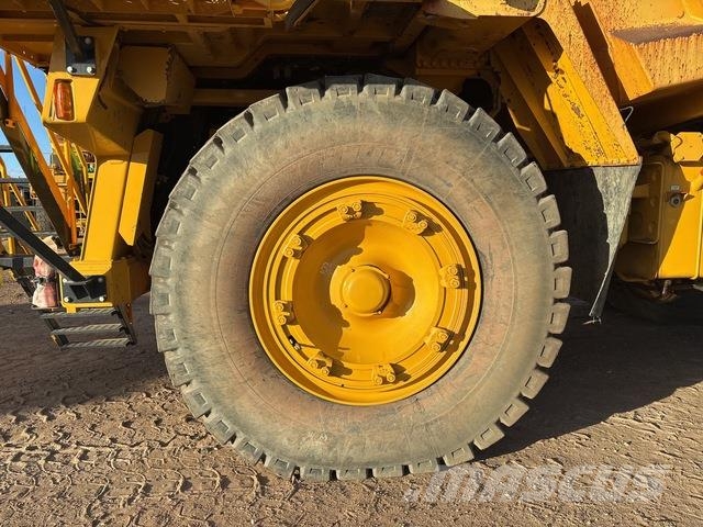Komatsu HD785-5 Articulated Haulers