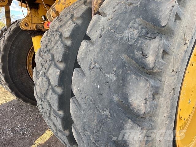 Komatsu HD785-5 Articulated Haulers