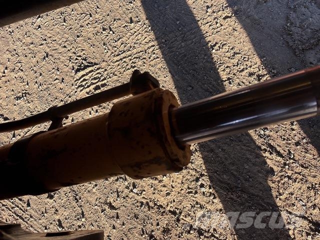 Komatsu HD785-5 Tankbiler
