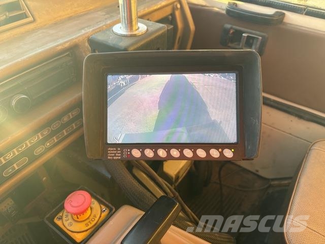 Komatsu HD785-5 Tankbiler