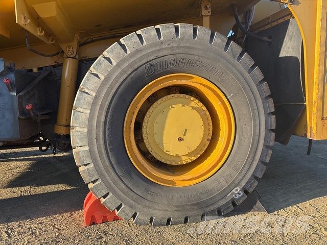 Komatsu HD785-5 Tankbiler