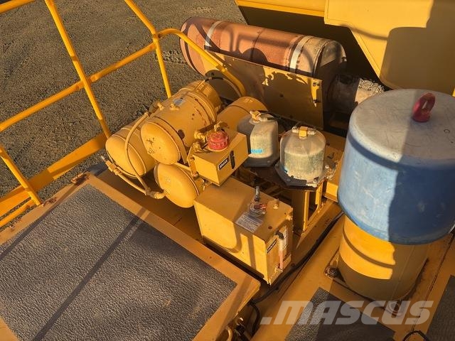 Komatsu HD785-5 Tankbiler