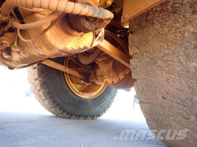Komatsu HD785-5 Βυτία νερού