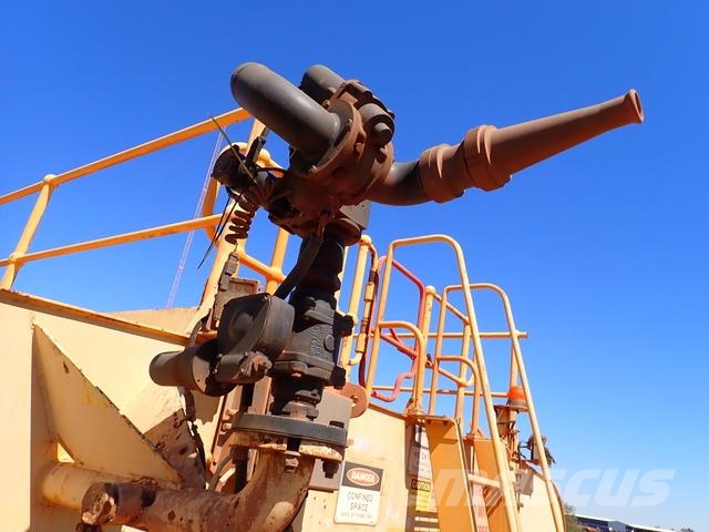 Komatsu HD785-5 Βυτία νερού