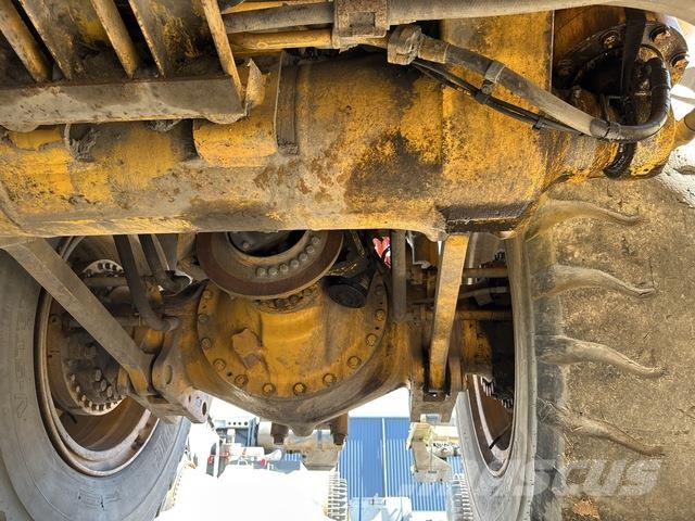 Komatsu HD785-5 Βυτία νερού