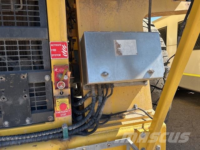 Komatsu HD785-5 Βυτία νερού