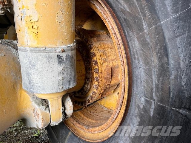 Komatsu HD785-5 Terrængående lastbiler