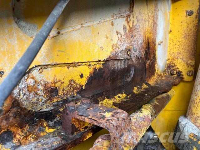 Komatsu HD785-5 Terrængående lastbiler