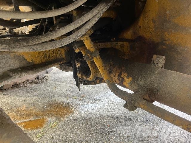 Komatsu HD785-5 Terrængående lastbiler