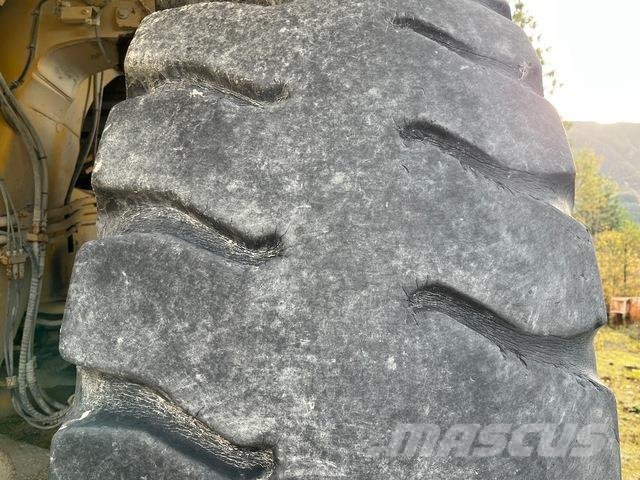 Komatsu HD785-5 Terrængående lastbiler
