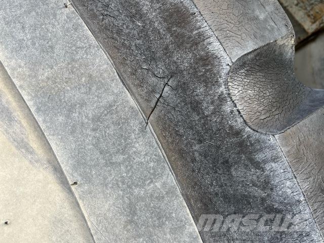 Komatsu HD785-5 Terrængående lastbiler