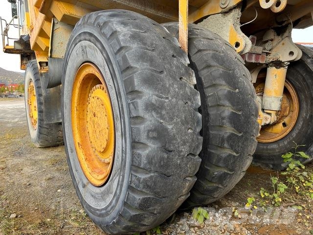 Komatsu HD785-5 Terrængående lastbiler