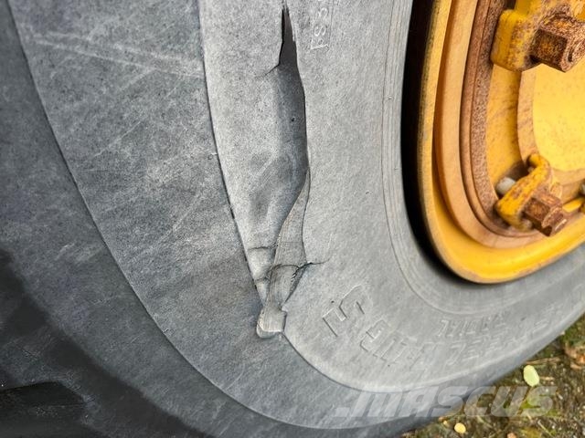 Komatsu HD785-5 Terrængående lastbiler