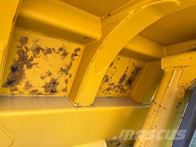 Komatsu HD785-5 Terrængående lastbiler