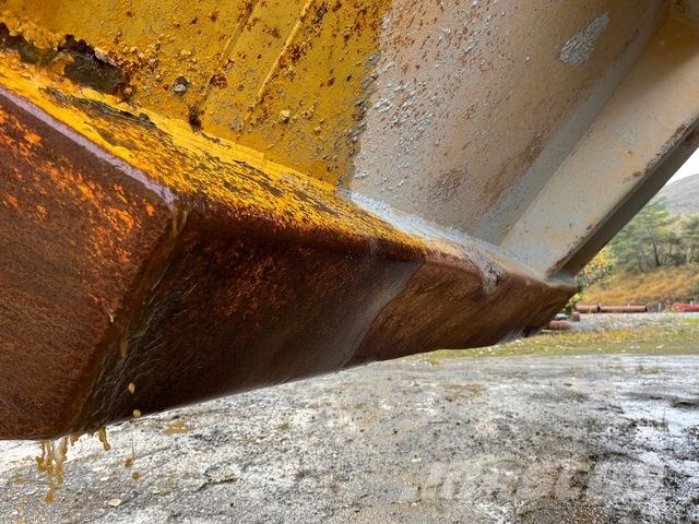 Komatsu HD785-5 Terrængående lastbiler