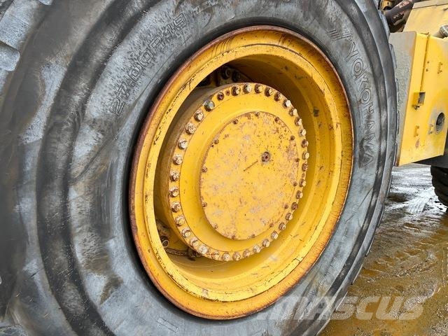 Komatsu HD785-5 Terrængående lastbiler