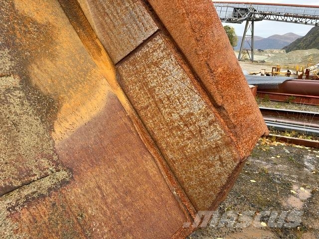 Komatsu HD785-5 Terrængående lastbiler