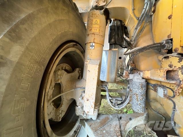 Komatsu HD785-5 Terrængående lastbiler