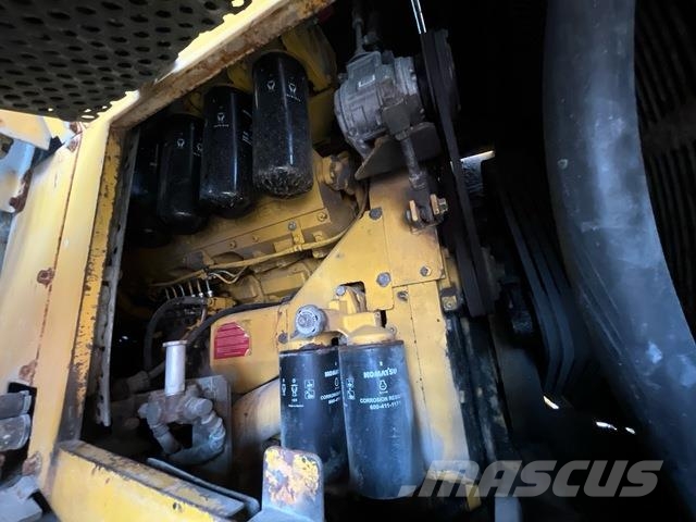 Komatsu HD785-5 Terrængående lastbiler