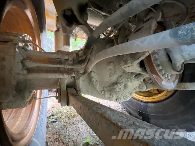Komatsu HD785-5 Terrængående lastbiler