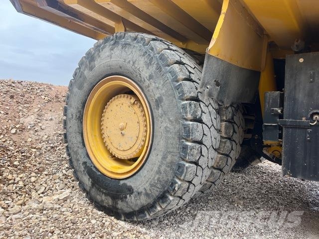 Komatsu HD785-7 Dumper - Knickgelenk