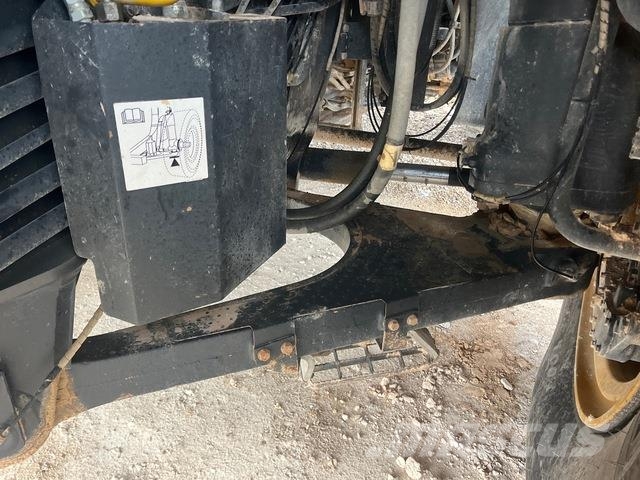 Komatsu HD785-7 Dumper - Knickgelenk