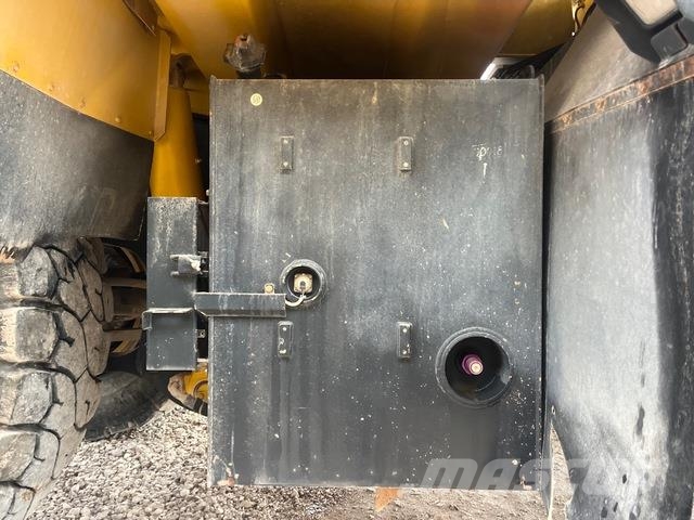 Komatsu HD785-7 Dumper - Knickgelenk