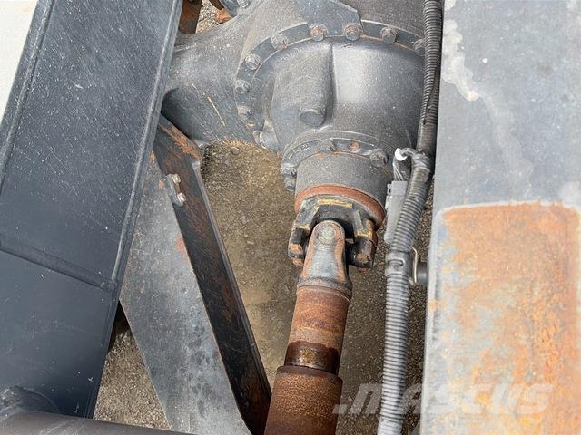 Komatsu HM300-5 Caminhão basculante articulado ADT