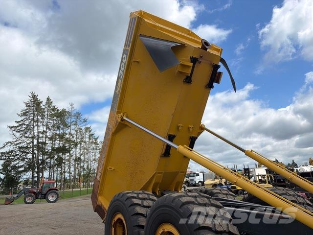 Komatsu HM300-5 Caminhão basculante articulado ADT