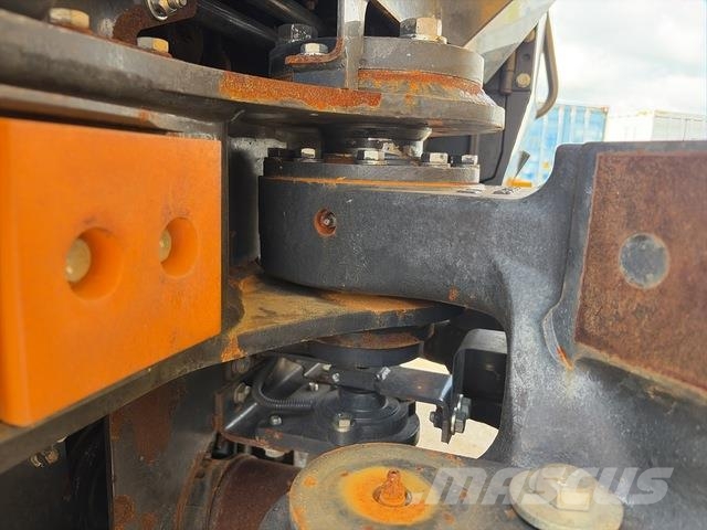Komatsu HM300-5 Caminhão basculante articulado ADT