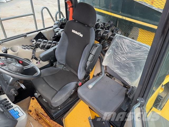 Komatsu HM300-5 Caminhão basculante articulado ADT