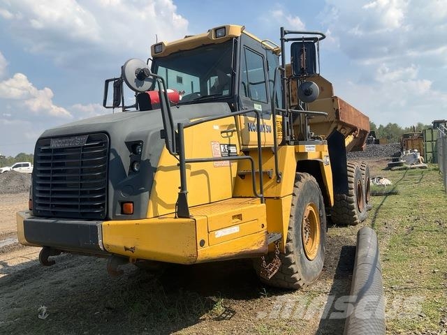 Komatsu HM300-5 Zglobni damperi