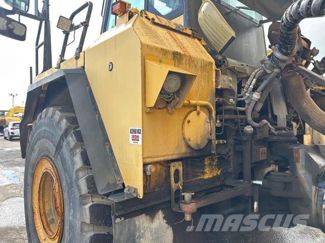Komatsu HM400-2 Zglobni damperi