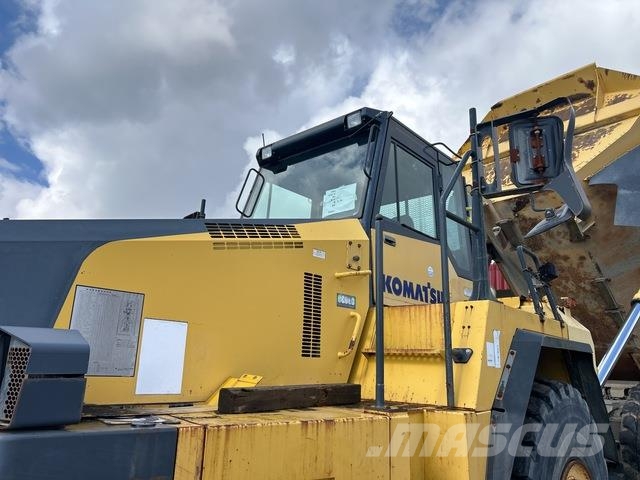 Komatsu HM400-2 Zglobni damperi