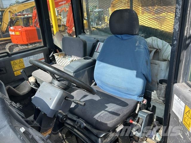 Komatsu HM400-2 Zglobni damperi