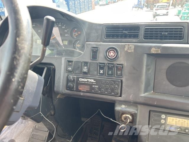 Komatsu HM400-2 Zglobni damperi