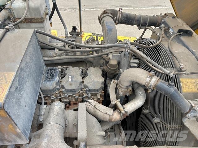 Komatsu HM400-2 Zglobni damperi